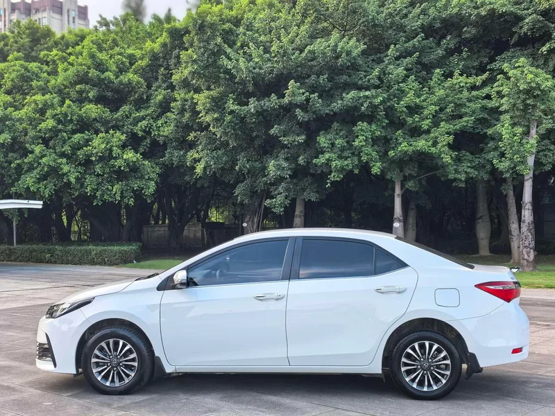 Toyota Corolla 2017 Restyling 1.2T S-CVT GL China V exterior photo 7 Toyota Corolla 2017 Restyling 1.2T S-CVT GL China V exterior photo 7