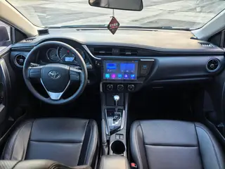 Toyota Corolla 2017 Restyling 1.2T S-CVT GL China V interior photo 10 Toyota Corolla 2017 Restyling 1.2T S-CVT GL China V interior photo 10