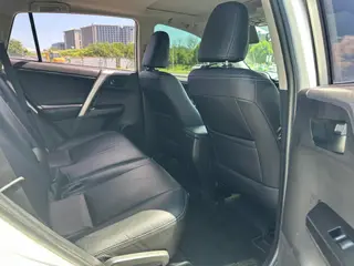 Toyota RAV4 2018 2.0L CVT Moda de tracción en dos ruedas X Edición interior foto 12 Toyota RAV4 2018 2.0L CVT Moda de tracción en dos ruedas X Edición interior foto 12