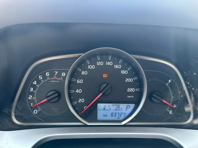 Toyota RAV4 2018 2.0L CVT Moda de tracción en dos ruedas X Edición interior foto 14 Toyota RAV4 2018 2.0L CVT Moda de tracción en dos ruedas X Edición interior foto 14