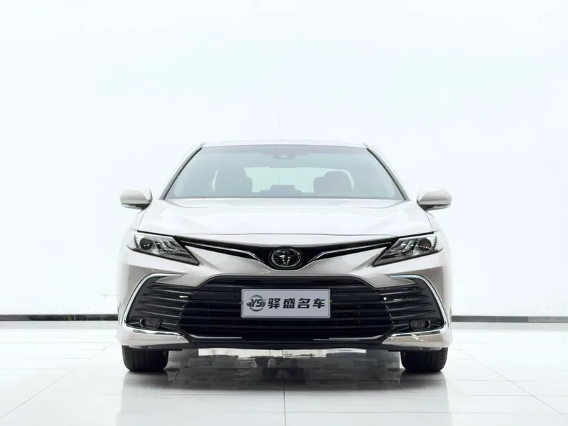 Toyota Camry 2021 2.0G Version de luxe extérieur photo 2 Toyota Camry 2021 2.0G Version de luxe extérieur photo 2
