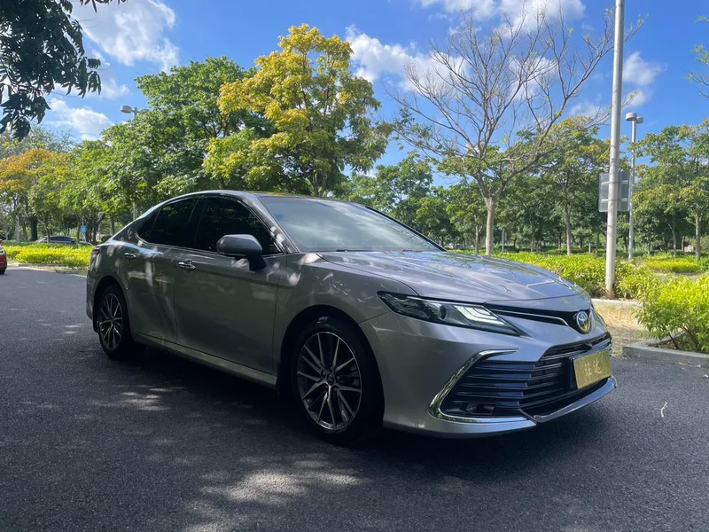 Toyota Camry 2021 2.5G Luxury Edition exterior photo 3