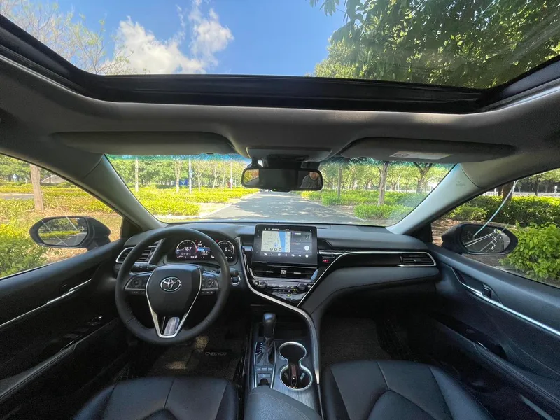 Toyota Camry 2021 2.5G Luxury Edition exterior photo 6