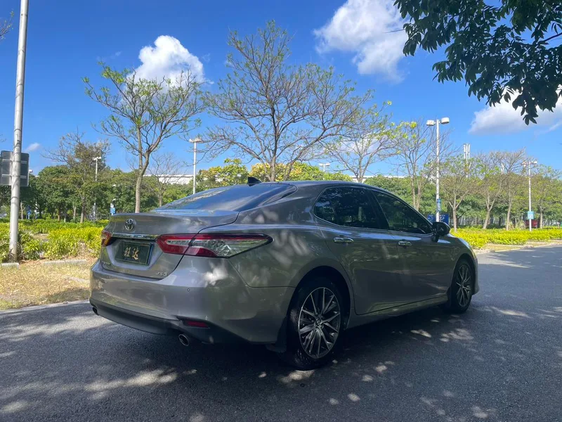 Toyota Camry 2021 2.5G Luxury Edition exterior photo 7
