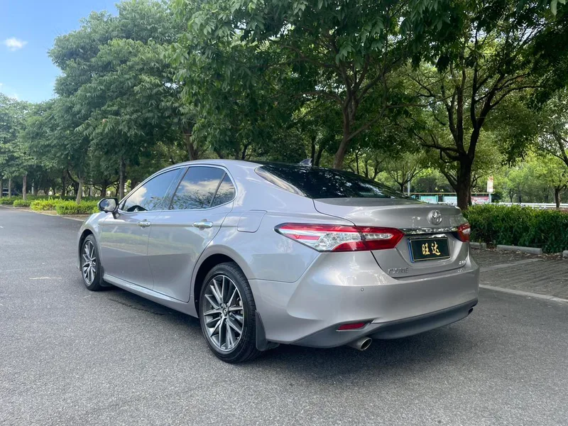 Toyota Camry 2021 2.5G Luxury Edition exterior photo 9