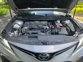 Toyota Camry 2021 2.5G Luxury Edition interior photo 13