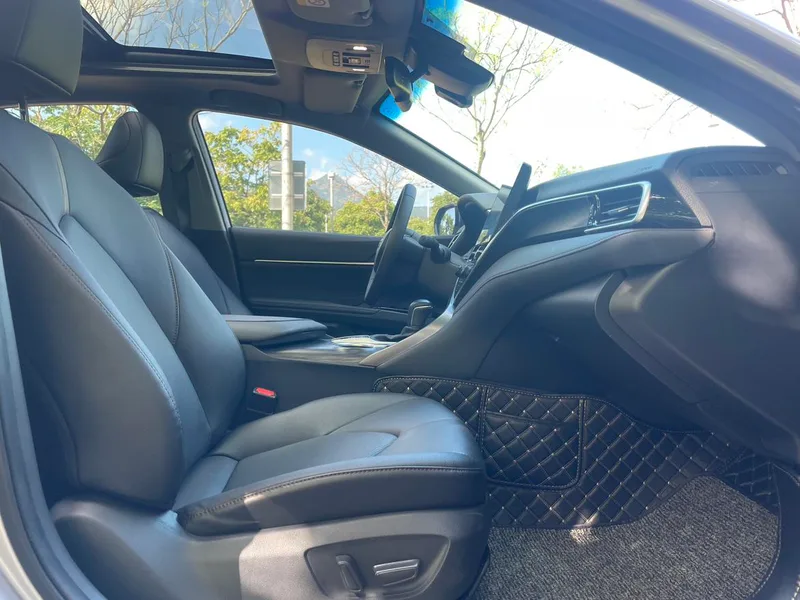 Toyota Camry 2021 2.5G Luxury Edition interior photo 16