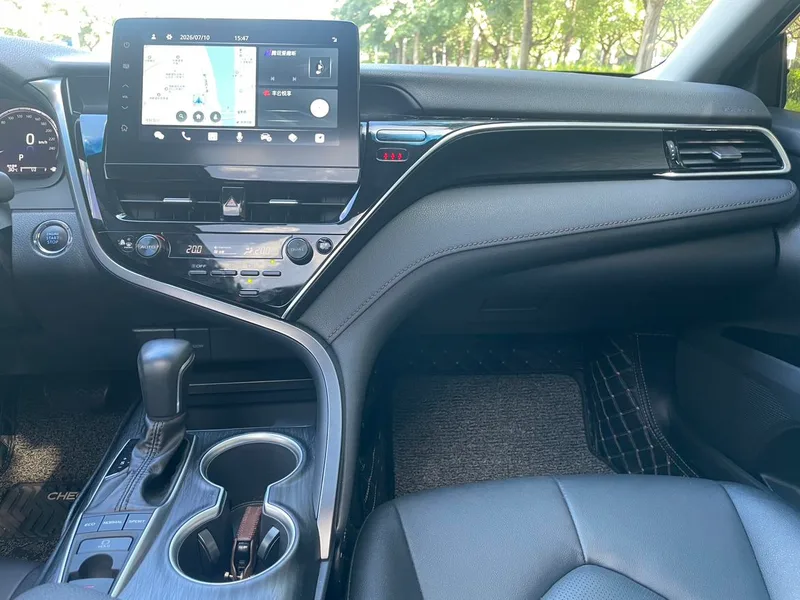 Toyota Camry 2021 2.5G Luxury Edition interior photo 18