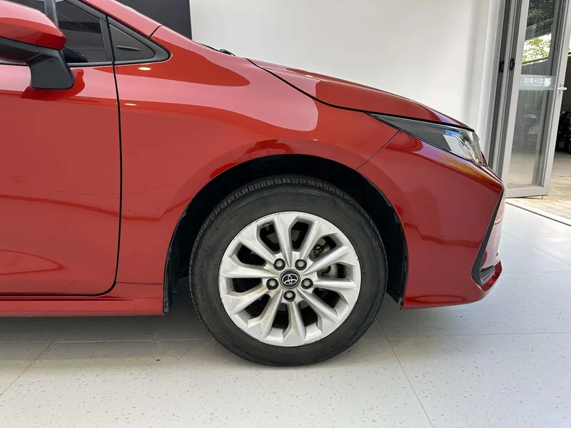 Toyota Corolla 2019 1.2T S-CVT GL-i Version de luxe extérieur photo 7 Toyota Corolla 2019 1.2T S-CVT GL-i Version de luxe extérieur photo 7
