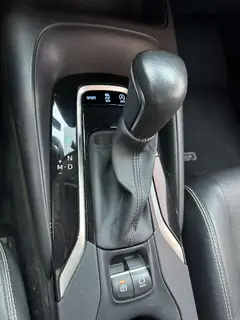Toyota Corolla 2019 1.2T S-CVT GL-i Version de luxe intérieur photo 14 Toyota Corolla 2019 1.2T S-CVT GL-i Version de luxe intérieur photo 14