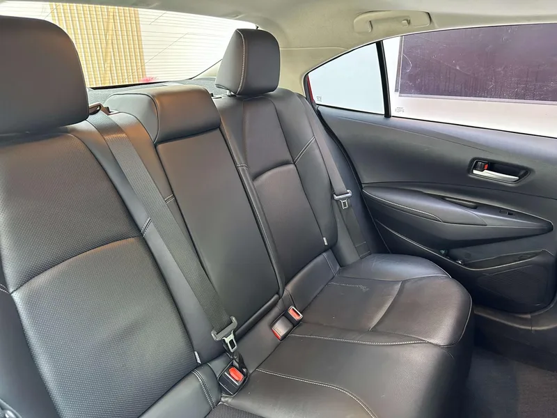 Toyota Corolla 2019 1.2T S-CVT GL-i Version de luxe intérieur photo 20 Toyota Corolla 2019 1.2T S-CVT GL-i Version de luxe intérieur photo 20