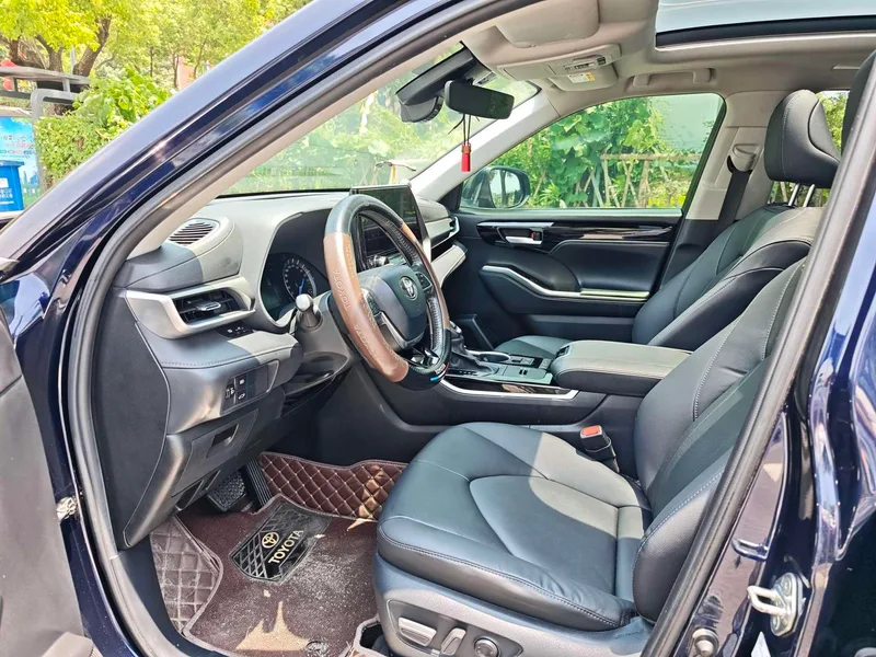 Toyota Highlander 2022 Dual Power 2.5L Four-wheel drive Premium Edition 7 seat exterior photo 6