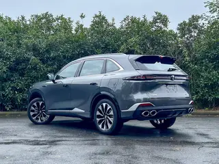 Changan CS75 PLUS 2025 Fourth generation Ultra 2.0T New Blue Whale Wisdom Zhiqing Type exterior photo 5 Changan CS75 PLUS 2025 Fourth generation Ultra 2.0T New Blue Whale Wisdom Zhiqing Type exterior photo 5