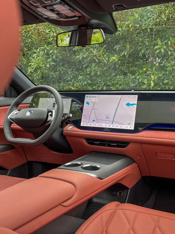 Changan CS75 PLUS 2025 Fourth generation Ultra 2.0T New Blue Whale Wisdom Zhiqing Type interior photo 10 Changan CS75 PLUS 2025 Fourth generation Ultra 2.0T New Blue Whale Wisdom Zhiqing Type interior photo 10