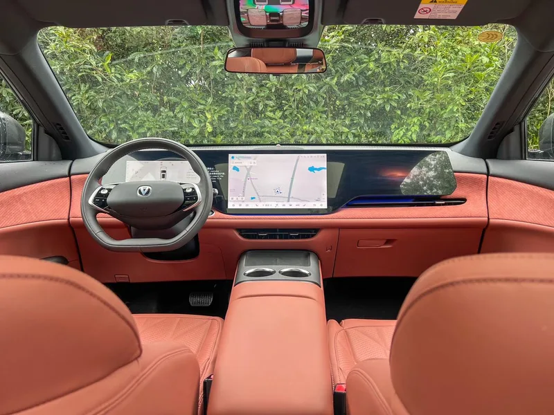 Changan CS75 PLUS 2025 Fourth generation Ultra 2.0T New Blue Whale Wisdom Zhiqing Type interior photo 12 Changan CS75 PLUS 2025 Fourth generation Ultra 2.0T New Blue Whale Wisdom Zhiqing Type interior photo 12