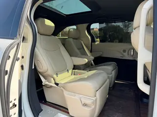 Toyota Granvia 2022 2.5L Hybrid Premier Edition exterior photo 6 Toyota Granvia 2022 2.5L Hybrid Premier Edition exterior photo 6
