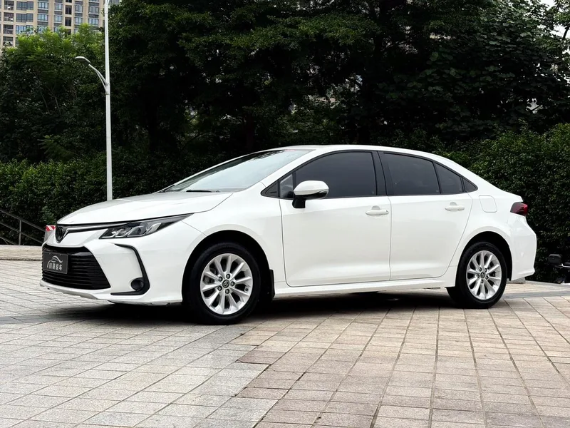 Toyota Corolla 2021 1.2T S-CVT Edición de lujo exterior foto 1 Toyota Corolla 2021 1.2T S-CVT Edición de lujo exterior foto 1