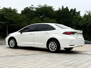 Toyota Corolla 2021 1.2T S-CVT Edición de lujo exterior foto 4 Toyota Corolla 2021 1.2T S-CVT Edición de lujo exterior foto 4