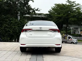 Toyota Corolla 2021 1.2T S-CVT Edición de lujo exterior foto 5 Toyota Corolla 2021 1.2T S-CVT Edición de lujo exterior foto 5