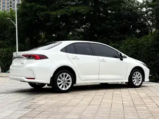 Toyota Corolla 2021 1.2T S-CVT Edición de lujo exterior foto 6 Toyota Corolla 2021 1.2T S-CVT Edición de lujo exterior foto 6