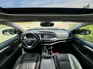 Toyota Highlander 2021 2.0T Four-wheel drive deluxe edition 7 seat exterior photo 8 Toyota Highlander 2021 2.0T Four-wheel drive deluxe edition 7 seat exterior photo 8