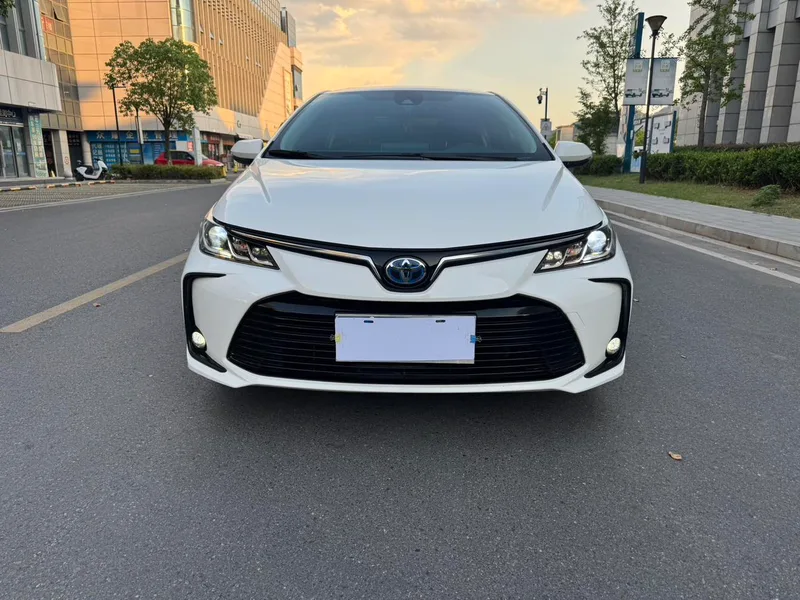 Toyota Corolla 2021 Dual Power 1.8L E-CVT Elite Edition exterior photo 2 Toyota Corolla 2021 Dual Power 1.8L E-CVT Elite Edition exterior photo 2