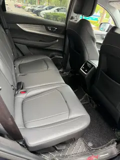 Chery Tiggo 8 PLUS 2022 290TGDI DCT Pride Edition+ interior photo 11 Chery Tiggo 8 PLUS 2022 290TGDI DCT Pride Edition+ interior photo 11