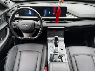 Chery Tiggo 8 PLUS 2022 290TGDI DCT Pride Edition+ interior photo 13 Chery Tiggo 8 PLUS 2022 290TGDI DCT Pride Edition+ interior photo 13