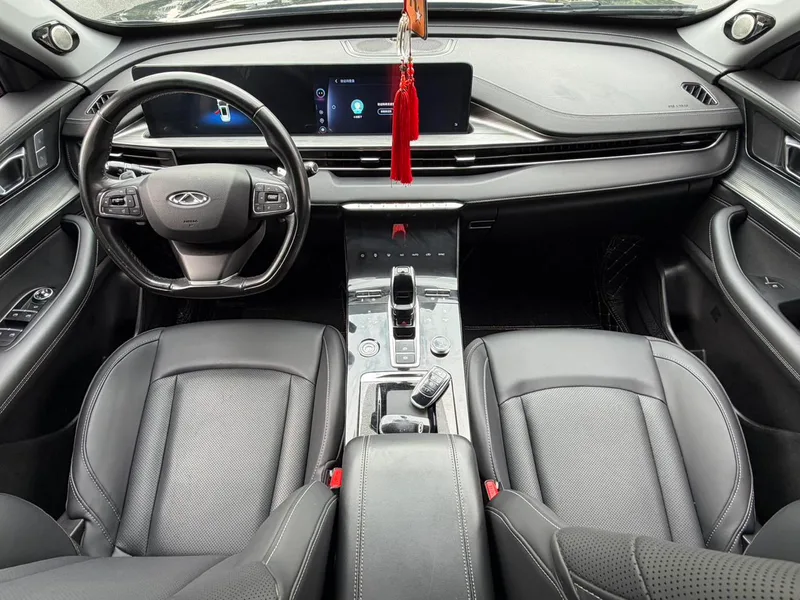 Chery Tiggo 8 PLUS 2022 290TGDI DCT Pride Edition+ interior photo 14 Chery Tiggo 8 PLUS 2022 290TGDI DCT Pride Edition+ interior photo 14