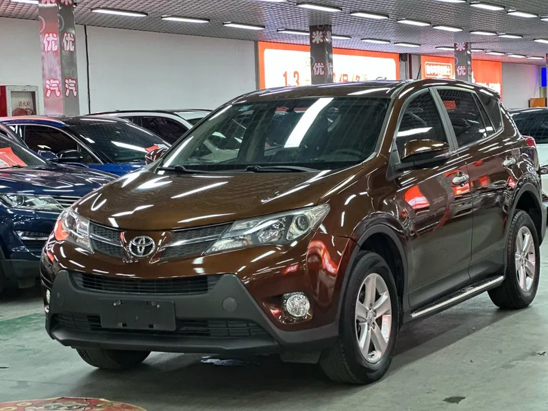 Toyota RAV4 2013 2.0L CVT Four-wheel drive new version exterior photo 1 Toyota RAV4 2013 2.0L CVT Four-wheel drive new version exterior photo 1