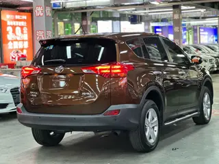 Toyota RAV4 2013 2.0L CVT Four-wheel drive new version exterior photo 7 Toyota RAV4 2013 2.0L CVT Four-wheel drive new version exterior photo 7