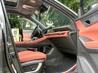 Changan CS75 PLUS 2024 Third generation Champion Edition 1.5T Automatic intelligent driving type exterior photo 9 Changan CS75 PLUS 2024 Third generation Champion Edition 1.5T Automatic intelligent driving type exterior photo 9