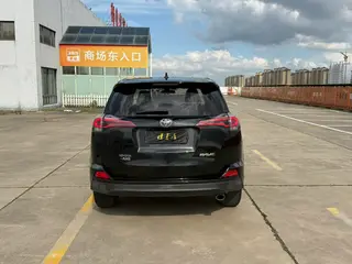 Toyota RAV4 2019 2.0L CVT Version avant-gardiste à deux roues motrices État VI extérieur photo 6 Toyota RAV4 2019 2.0L CVT Version avant-gardiste à deux roues motrices État VI extérieur photo 6