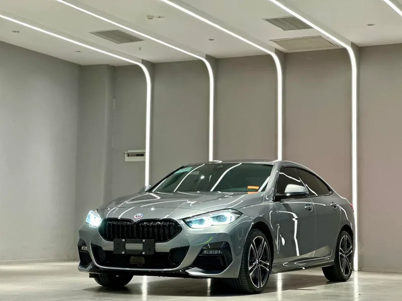 BMW 2 Series 2023 225i Four-door coupe M Sports suit exterior photo 1 BMW 2 Series 2023 225i Four-door coupe M Sports suit exterior photo 1