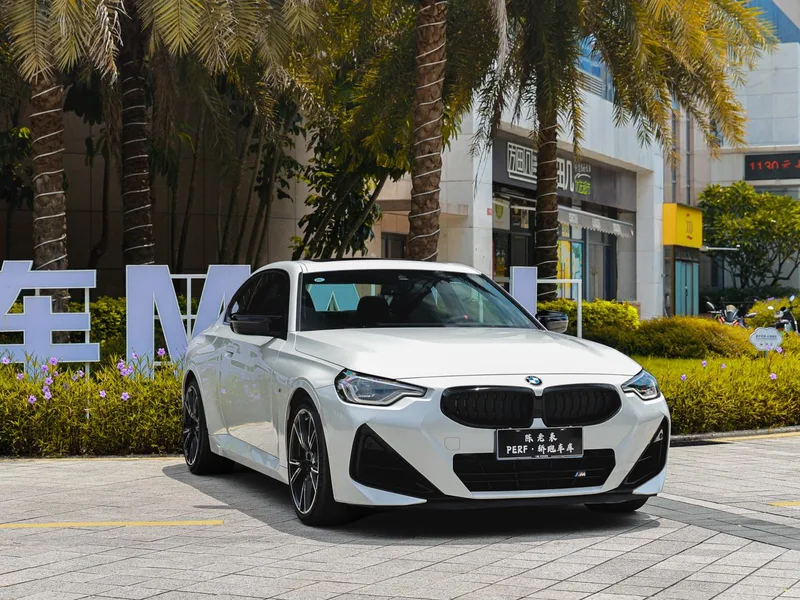 BMW 2 Series 2024 M240i Coupe exterior photo 3 BMW 2 Series 2024 M240i Coupe exterior photo 3
