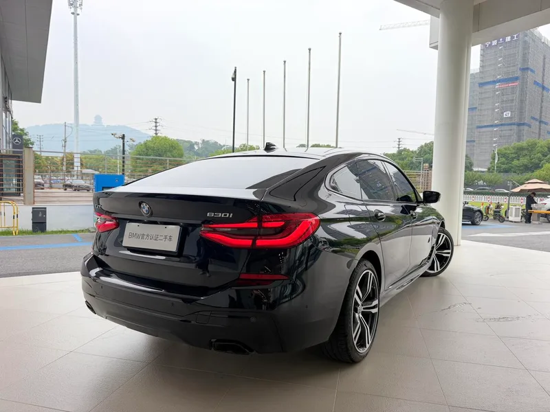 BMW 6 Series GT 2022 630i M Sports suit exterior photo 3