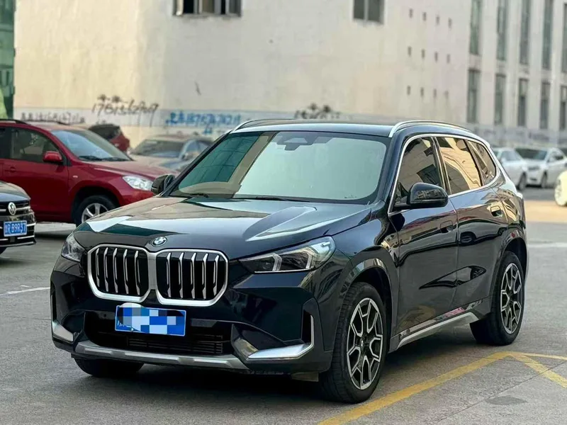 BMW X1 2025 sDrive25Li X Design Suit exterior photo 1 BMW X1 2025 sDrive25Li X Design Suit exterior photo 1