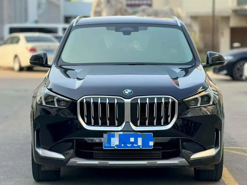 BMW X1 2025 sDrive25Li X Design Suit exterior photo 2 BMW X1 2025 sDrive25Li X Design Suit exterior photo 2