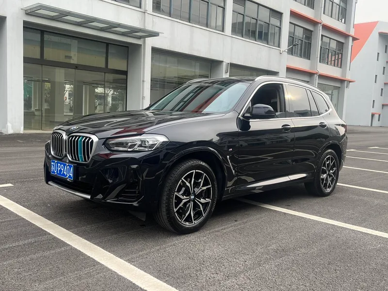 BMW X3 2024 2.0T Automatique Quatre roues motrices 5 Siège Version originale extérieur photo 1 BMW X3 2024 2.0T Automatique Quatre roues motrices 5 Siège Version originale extérieur photo 1