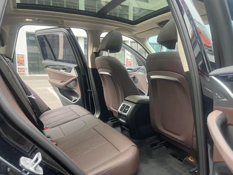 BMW X3 2024 2.0T Automatique Quatre roues motrices 5 Siège Version originale extérieur photo 7 BMW X3 2024 2.0T Automatique Quatre roues motrices 5 Siège Version originale extérieur photo 7