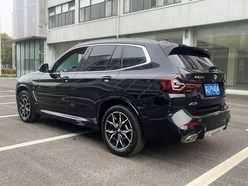 BMW X3 2024 2.0T Automatique Quatre roues motrices 5 Siège Version originale intérieur photo 15 BMW X3 2024 2.0T Automatique Quatre roues motrices 5 Siège Version originale intérieur photo 15