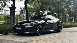 BMW 4 Series 2024 430i M Traje nocturno deportivo Yao
