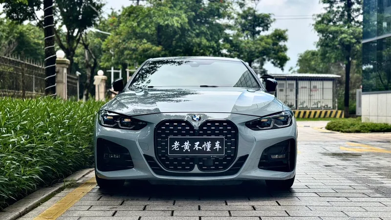 BMW 4 Series 2023 430i M Sports Night Suit exterior photo 3 BMW 4 Series 2023 430i M Sports Night Suit exterior photo 3