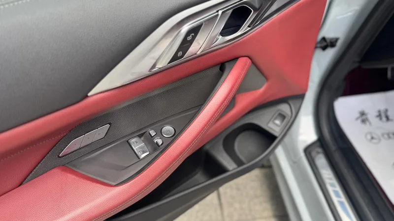 BMW 4 Series 2023 430i M Sports Night Suit interior photo 13 BMW 4 Series 2023 430i M Sports Night Suit interior photo 13