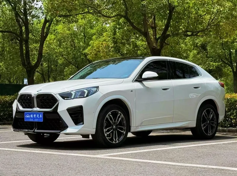 BMW X2 2024 sDrive25i M Sports suit exterior photo 1 BMW X2 2024 sDrive25i M Sports suit exterior photo 1