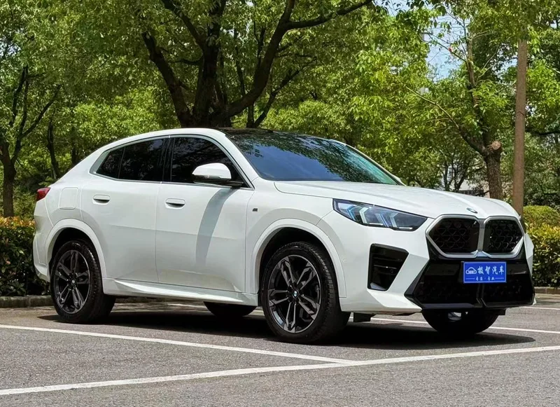 BMW X2 2024 sDrive25i M Sports suit exterior photo 3 BMW X2 2024 sDrive25i M Sports suit exterior photo 3