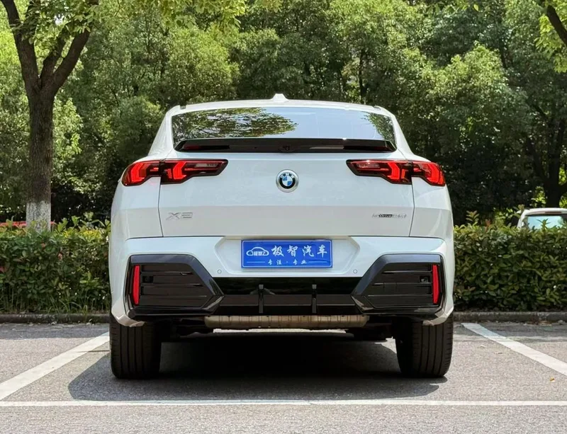 BMW X2 2024 sDrive25i M Sports suit exterior photo 6 BMW X2 2024 sDrive25i M Sports suit exterior photo 6