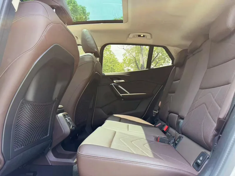 BMW X2 2024 sDrive25i M Sports suit interior photo 11 BMW X2 2024 sDrive25i M Sports suit interior photo 11