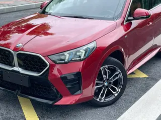 BMW X2 2024 sDrive25i M Sports suit exterior photo 2