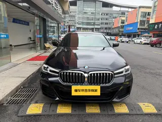 BMW 5 Series 2023 Restyling 530Li Leading Type M Sports suit exterior photo 2 BMW 5 Series 2023 Restyling 530Li Leading Type M Sports suit exterior photo 2
